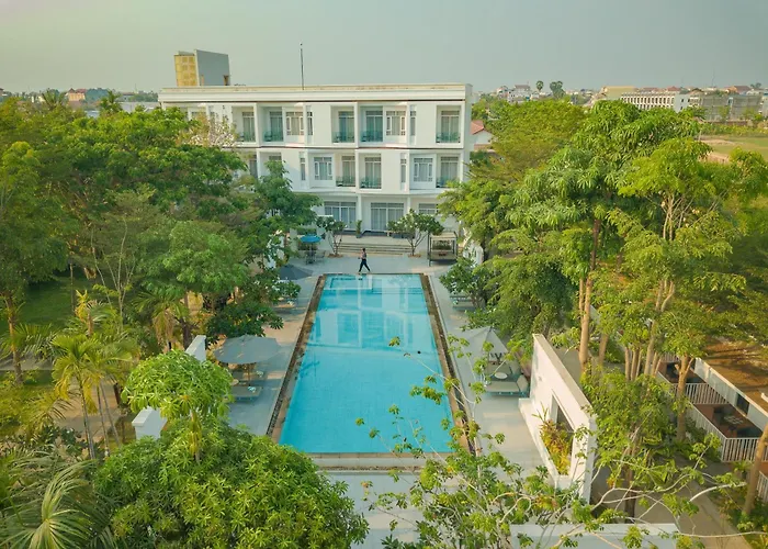 Angkor Elysium Suite